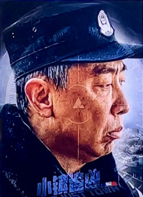 电影《英国病人》主人公阿尔玛西来自匈牙利，一个在欧洲历史上不断被瓜分、被兼并的国度，法国安茹王朝、中亚奥斯曼帝国、奥地利哈布斯堡王朝……阿尔玛西对国界概念的漠然有其个人化的理由，作为“国际沙漠勘探协会”的成员，他渴望探索和描绘全人类共同的世界，厌倦甚至痛恨“界线”带来的纷争。