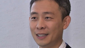 专访《赘婿》主创刘闻洋 2021-02-27 五月天开唱引爆蓝色海洋 刘德华客串称末日来临 2013-05-05 5月4日，五月天“诺亚方舟明日重生版世界演唱会”引爆香港，演唱会现场歌迷爆满，化成一片蓝海。